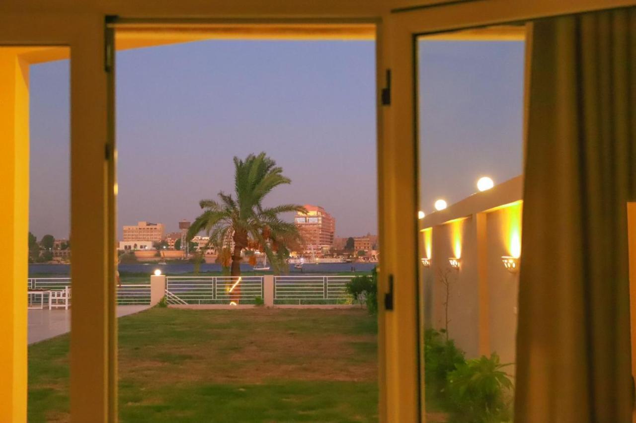 Royal Nile Villa - Pool View Apartment 1 Luxor Kültér fotó