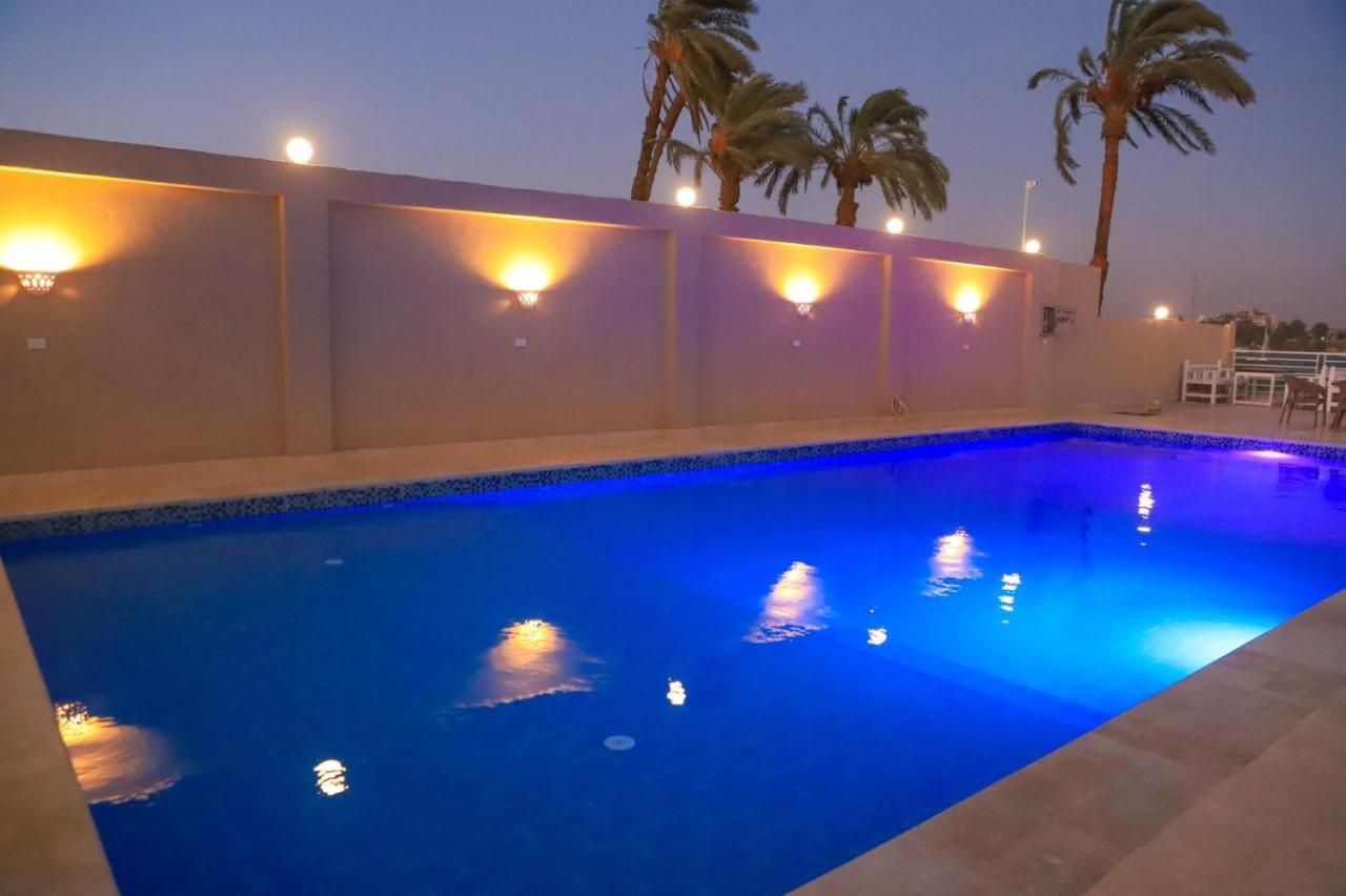 Royal Nile Villa - Pool View Apartment 1 Luxor Kültér fotó