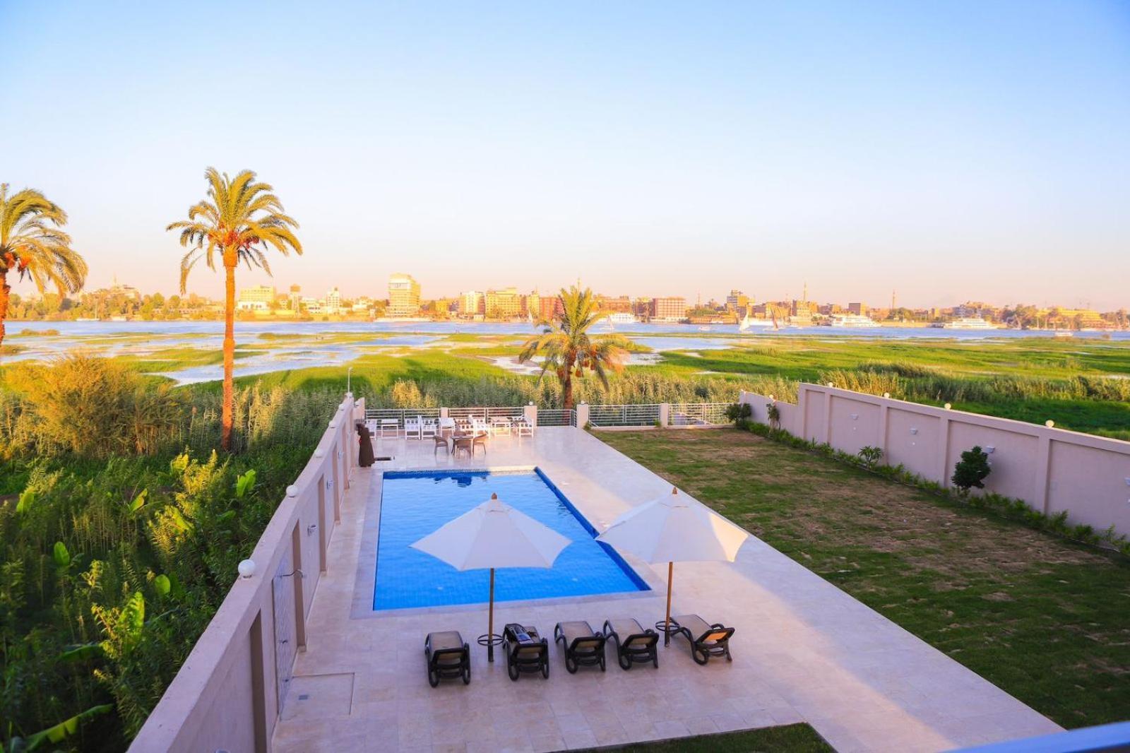 Royal Nile Villa - Pool View Apartment 1 Luxor Kültér fotó